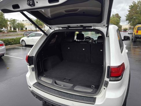 Used 2018 Jeep Grand Cherokee Trailhawk image 65