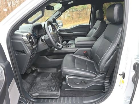 Certified 2024 Ford F150 Lariat image 4