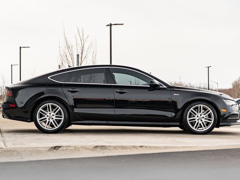 Used 2016 Audi A7 3.0T Premium Plus w/ S Line Sport Package image 3