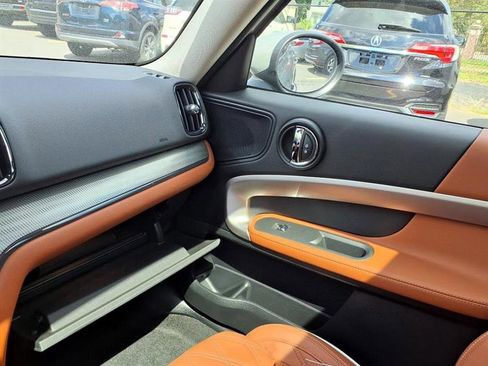 Used 2022 MINI Cooper Countryman S w/ Signature Upholstery Package image 23