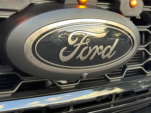 New 2026 Ford F250 Lariat w/ Black Appearance Package AWD/4WD image 22