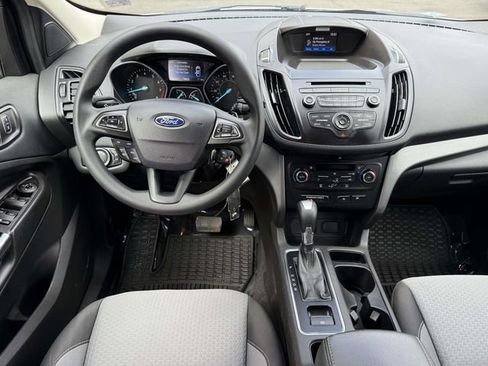 Used 2017 Ford Escape SE FWD image 13