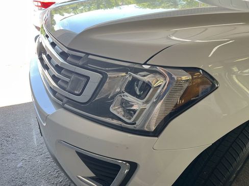 Used 2021 Ford Expedition Max Limited image 6