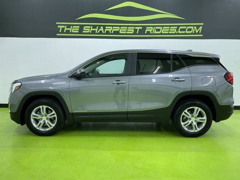 Used 2021 GMC Terrain SLE image 6
