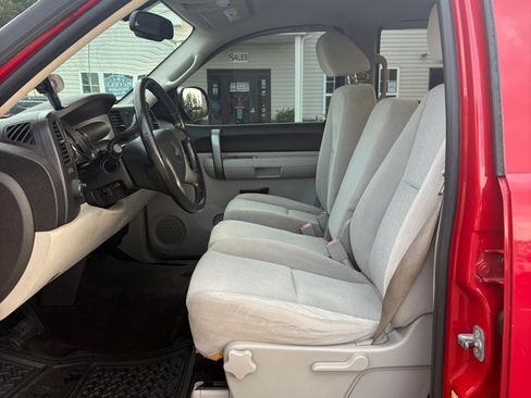Used 2007 Chevrolet Silverado 1500 LT w/ 1LT Convenience Package AWD/4WD image 10