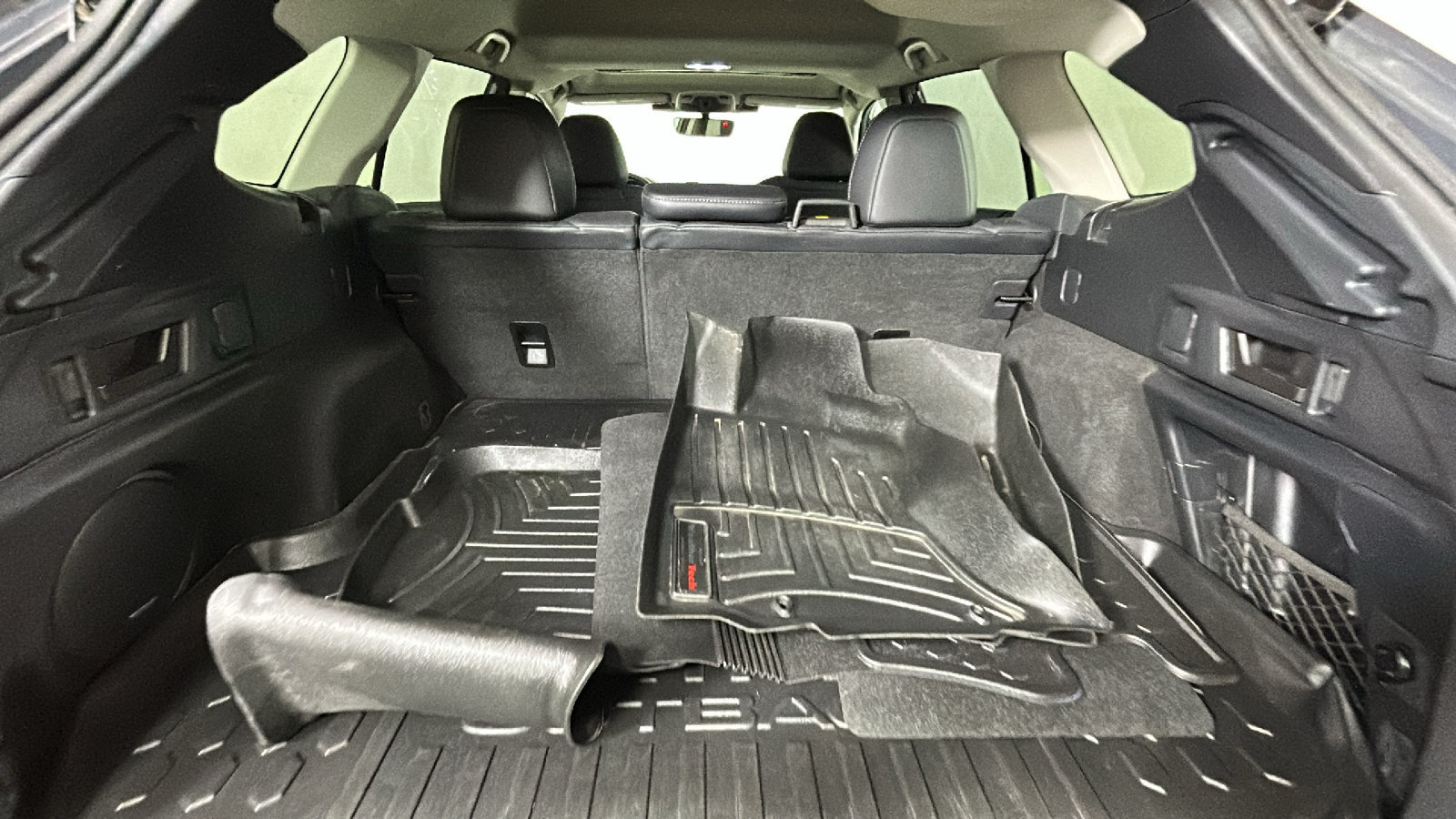 Used 2023 Subaru Outback Limited AWD/4WD image 33