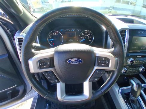 Used 2015 Ford F150 Platinum w/ Equipment Group 701A Luxury image 14