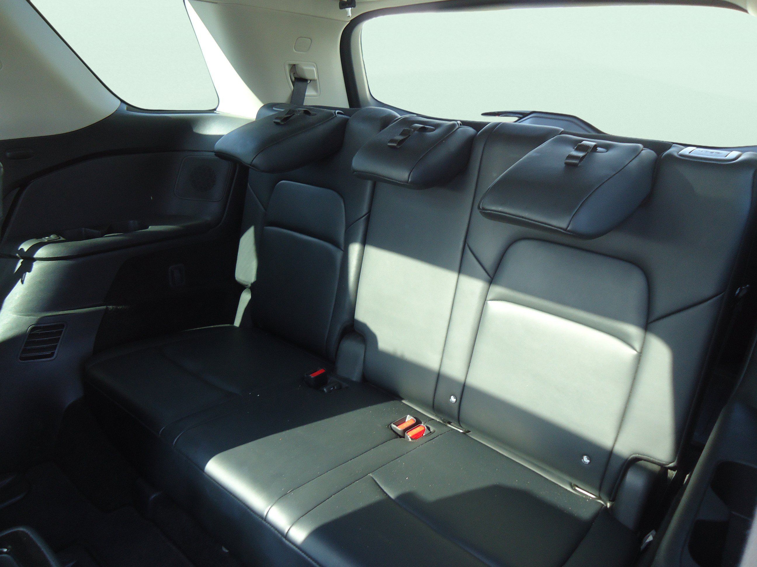 Used 2023 Nissan Pathfinder Platinum AWD/4WD image 33