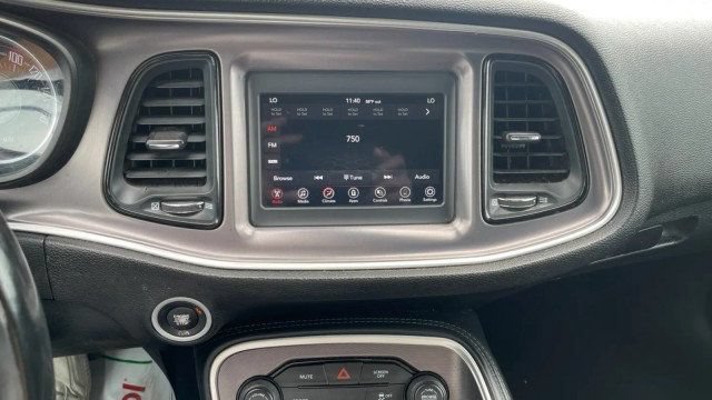 Used 2021 Dodge Challenger SXT RWD image 20
