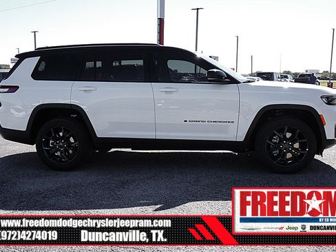 New 2025 Jeep Grand Cherokee L Limited image 6