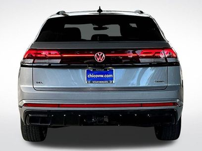 New 2026 Volkswagen Atlas Cross Sport SEL R-Line