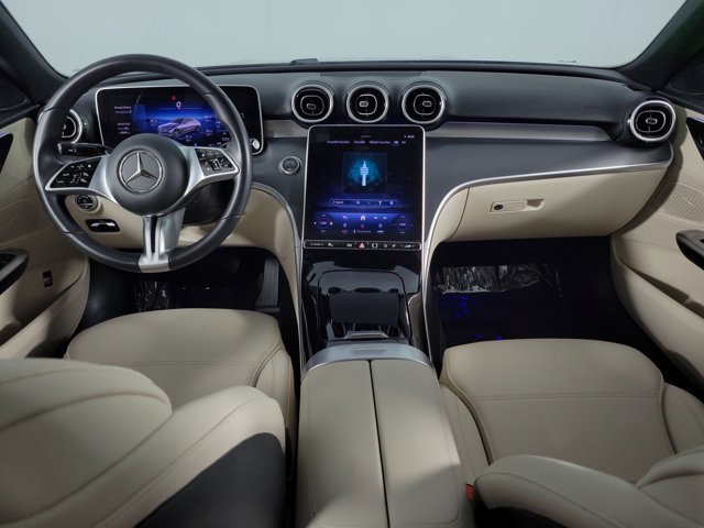 Used 2025 Mercedes-Benz C 300 4MATIC Sedan image 25