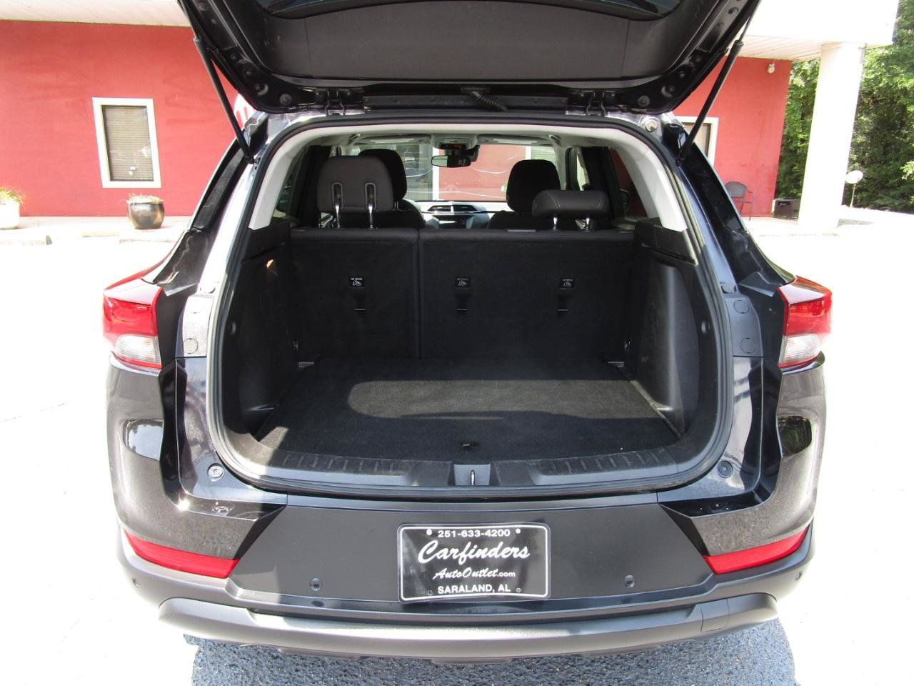 Used 2021 Chevrolet TrailBlazer LS FWD image 21