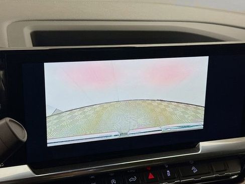 Used 2024 GMC Sierra 1500 Elevation w/ X31 Off-Road Package image 17