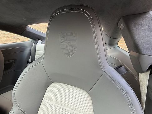 Certified 2021 Porsche 911 Turbo S image 20