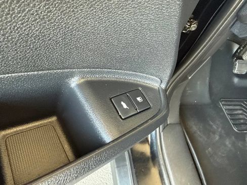 Used 2020 Honda Pilot EX-L image 32