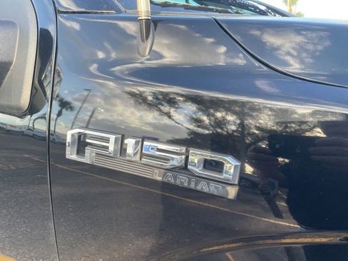 Used 2018 Ford F150 Lariat w/ Equipment Group 502A Luxury image 4