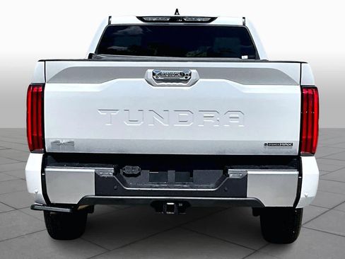 Used 2025 Toyota Tundra Limited AWD/4WD image 4