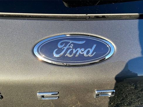 Used 2025 Ford Escape Active image 31