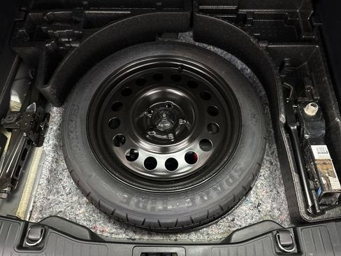 Used 2022 Ford Escape SEL w/ Technology Package image 25