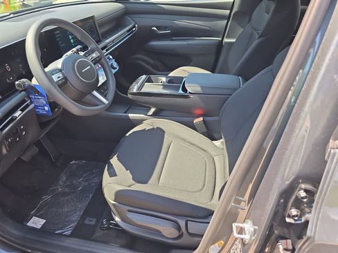 New 2026 Hyundai Tucson Blue SE FWD image 16