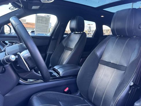 Used 2018 Land Rover Range Rover Velar R-Dynamic SE image 6