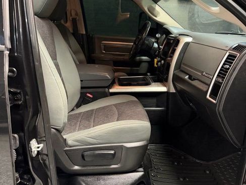 Used 2016 RAM 2500 Big Horn AWD/4WD image 11