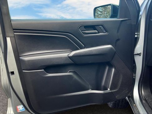 Used 2024 Chevrolet Colorado Trail Boss w/ Safety Package image 13