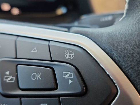 New 2026 Volkswagen Atlas SE image 17