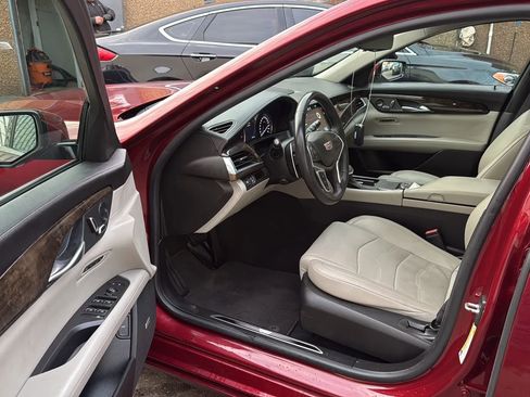 Used 2017 Cadillac CT6 Luxury image 22