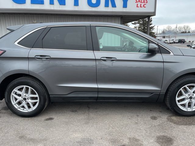 Used 2024 Ford Edge SEL AWD/4WD image 13