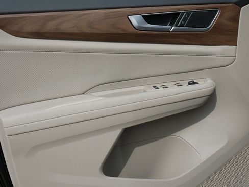 New 2026 Volkswagen Atlas SE AWD/4WD image 4