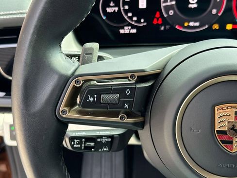 Certified 2024 Porsche Panamera 4 w/ Premium Package image 25