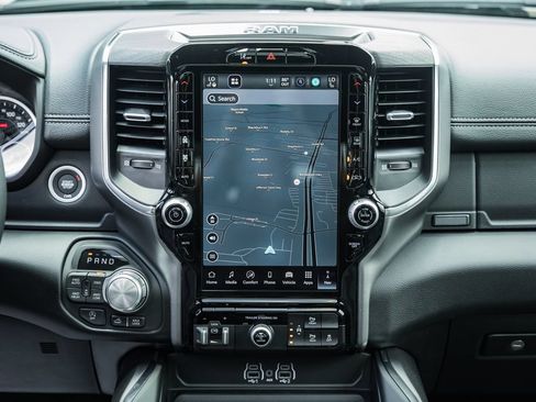 New 2026 RAM 1500 Laramie AWD/4WD image 24