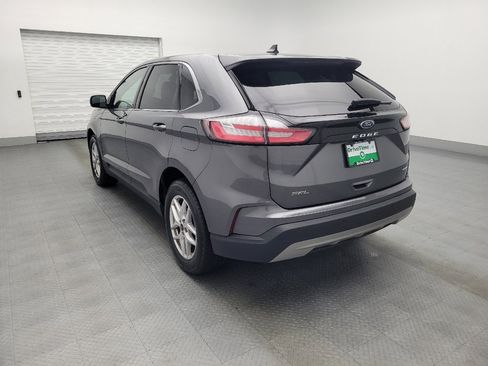 Used 2024 Ford Edge SEL image 5