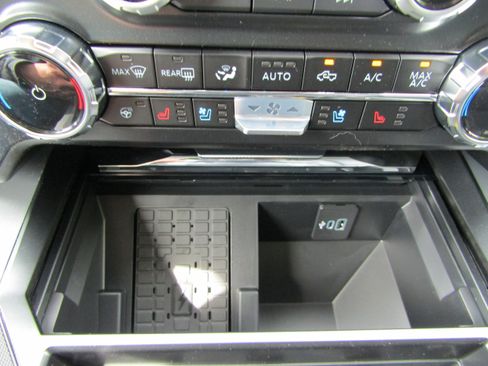 New 2026 Ford F250 Lariat w/ Lariat Premium Package AWD/4WD image 32