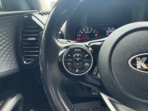 Used 2020 Kia Soul EX FWD image 15