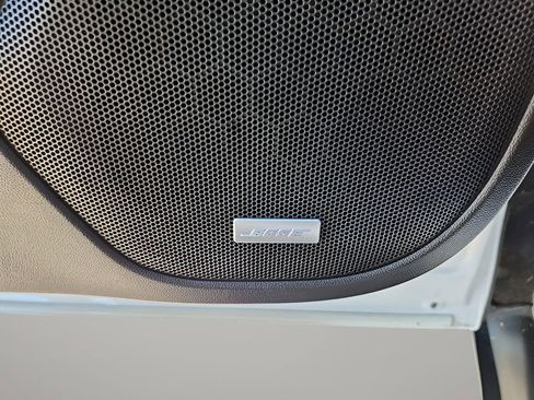 Used 2021 GMC Acadia AT4 w/ LPO, Adventure Package image 29