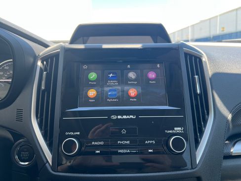 Certified 2024 Subaru Forester Premium AWD/4WD image 32
