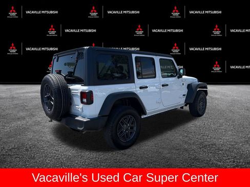 Used 2024 Jeep Wrangler Unlimited Sport AWD/4WD image 6