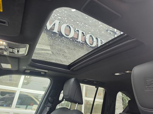 Used 2026 Lexus LX 700h F Sport AWD/4WD image 20