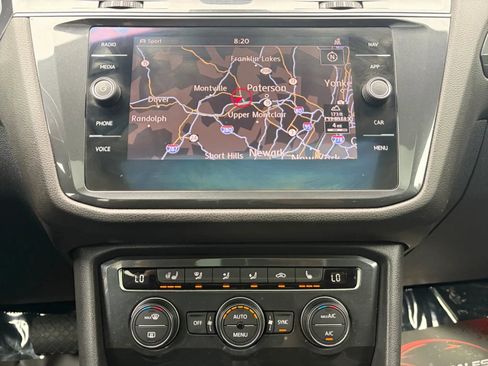 Used 2019 Volkswagen Tiguan SEL Premium w/ 3rd Row Seat Package AWD/4WD image 25