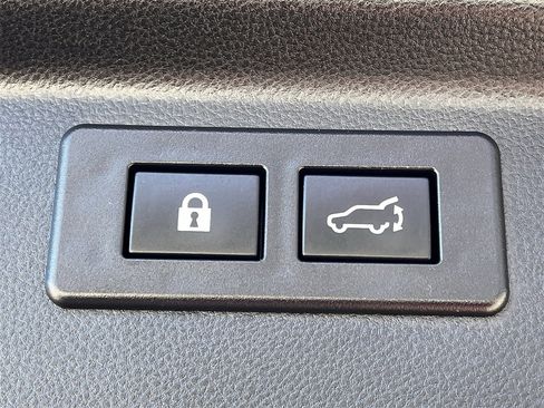 Used 2024 Subaru Forester Sport image 29