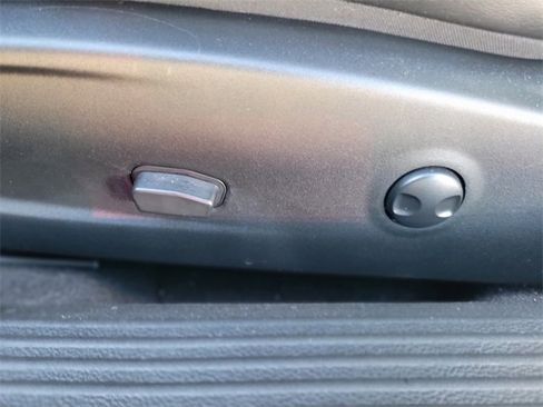 Used 2023 Dodge Challenger R/T Scat Pack image 18