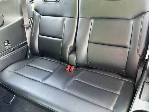 Used 2020 Ford Explorer Limited RWD image 26