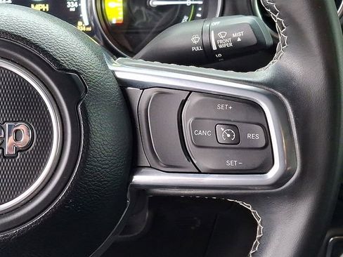 Used 2021 Jeep Wrangler Unlimited Sahara image 23