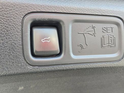 Certified 2024 Ford Expedition Max Limited image 19