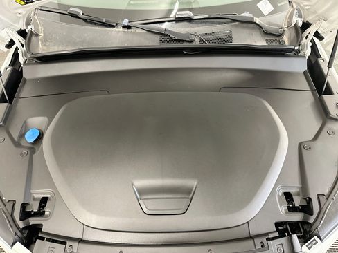 Used 2023 Volvo XC40 Recharge Plus AWD/4WD image 35