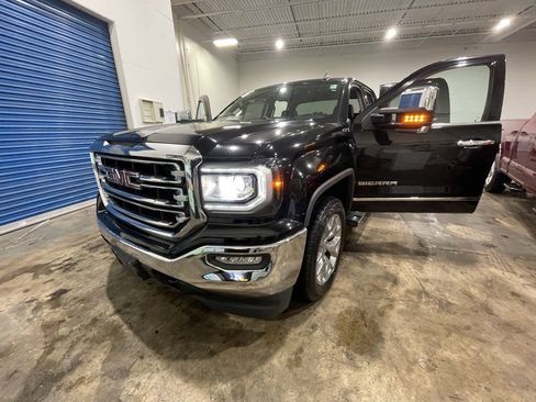 Used 2018 GMC Sierra 1500 SLT w/ SLT Premium Package image 35