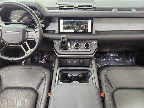 Used 2024 Land Rover Defender 110 S image 88